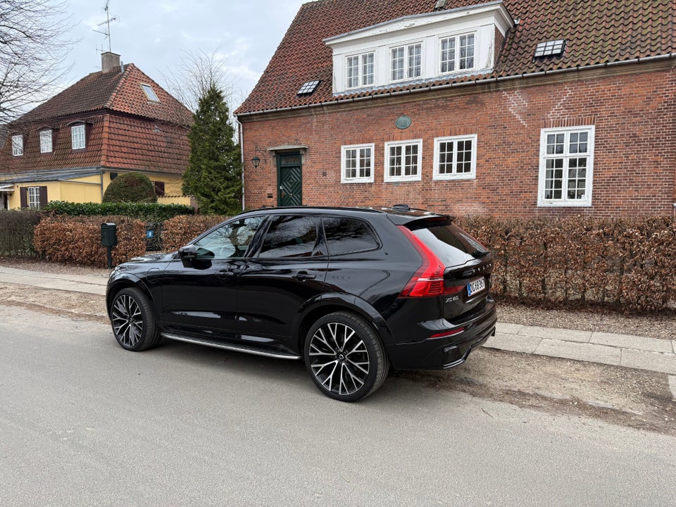 Volvo XC60 2,0 T6 ReCharge R-Design aut. AWD 5d