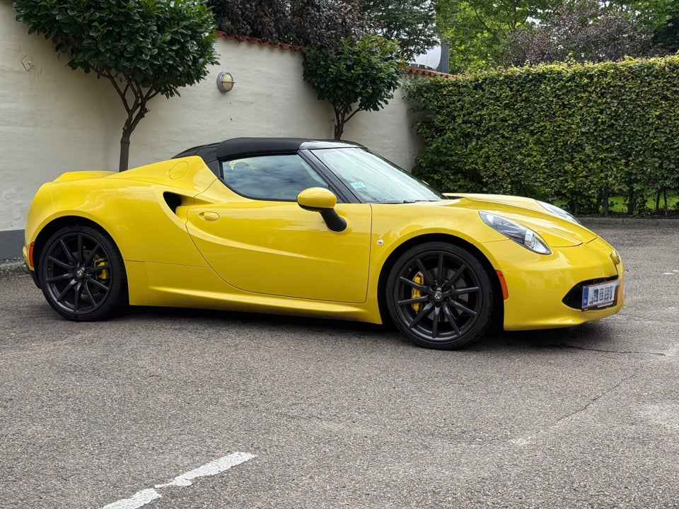 Alfa Romeo 4C 1,75 TBi Spider TCT 2d