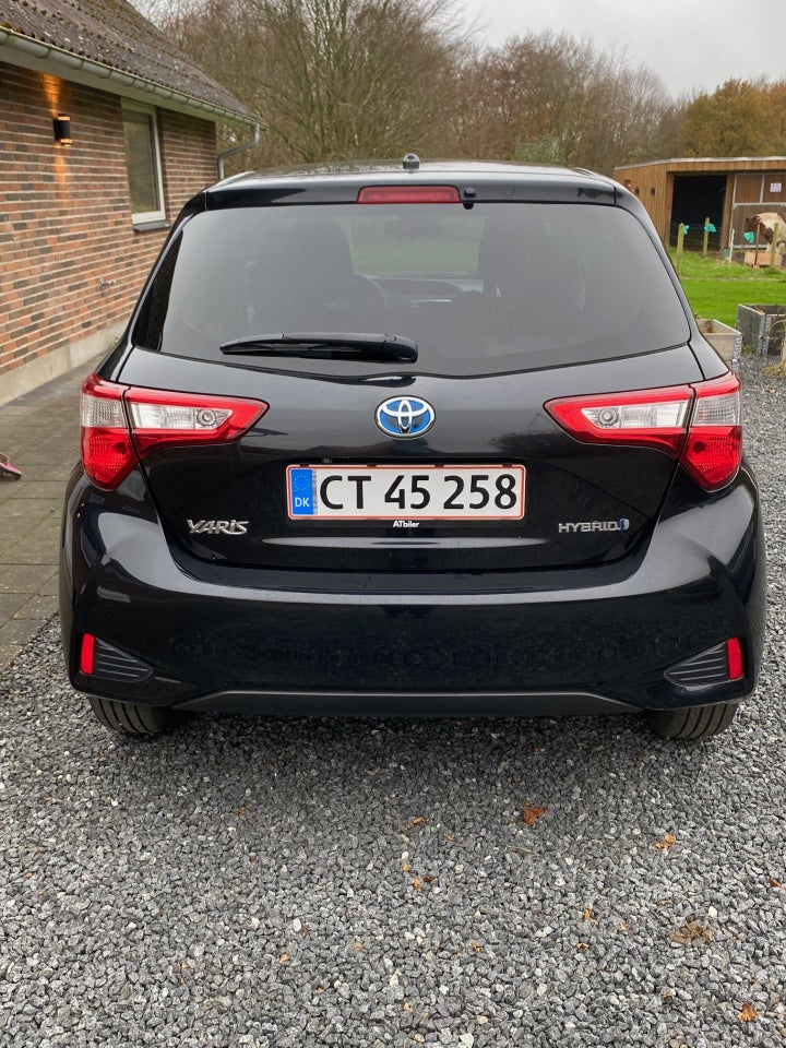 Toyota Yaris 1,5 Hybrid H2 Premium e-CVT 5d