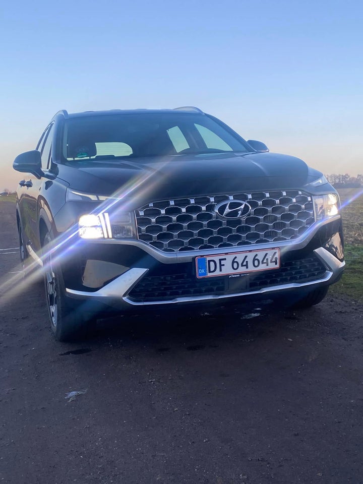 Hyundai Santa Fe 1,6 PHEV Essential aut. 4WD 7prs 5d