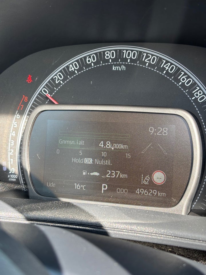 Toyota Aygo X 1,0 Air Pulse s-CVT 5d