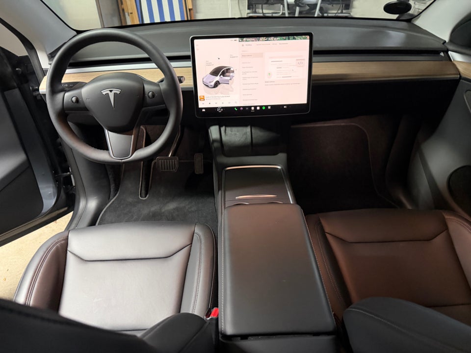 Tesla Model Y Long Range RWD 5d