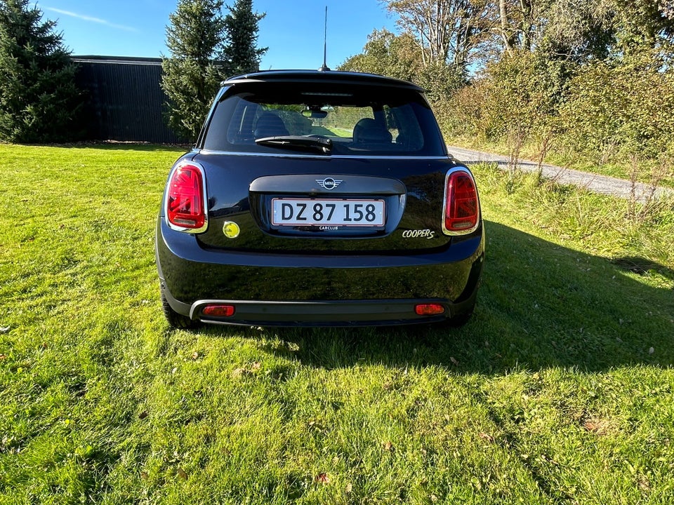 MINI Cooper SE Trim XL 3d