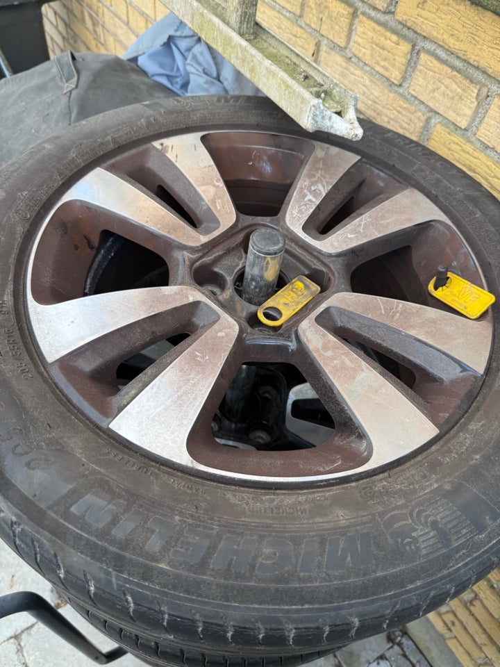 Citroën C4 Cactus 1,6 BlueHDi 100 Feel Complet 5d