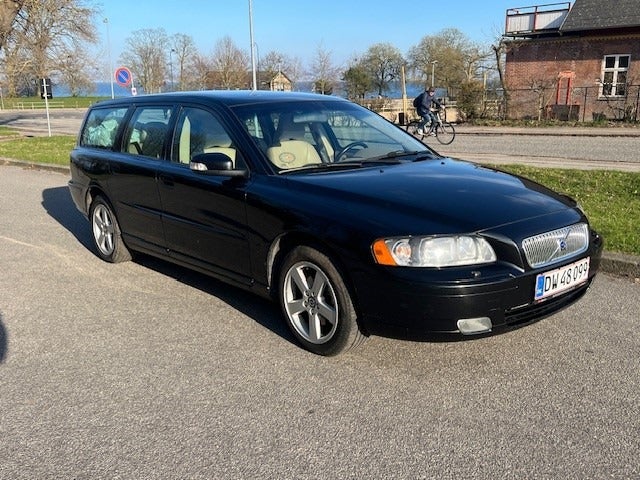 Volvo V70 2,4 140 Classic 5d
