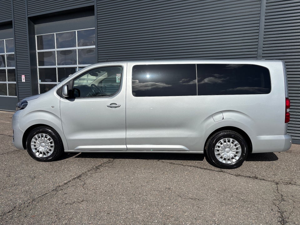 Toyota ProAce Verso 2,0 D 150 Long Family 4d