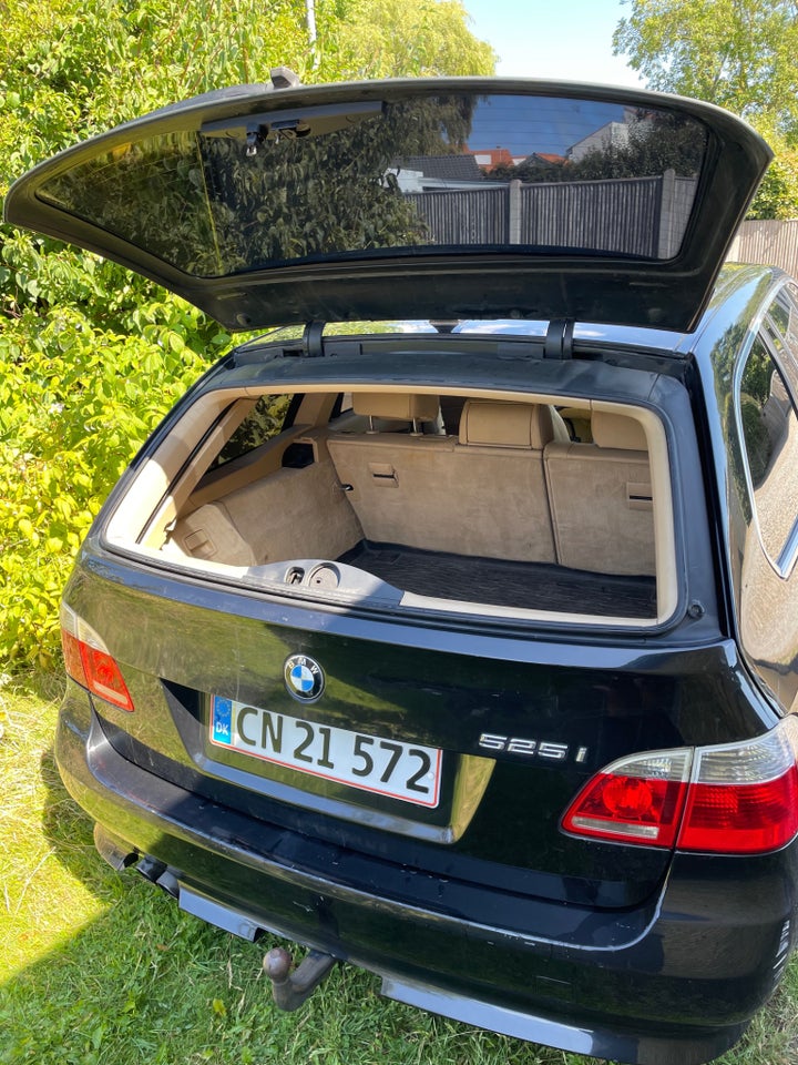 BMW 525i 2,5 Touring Steptr. 5d