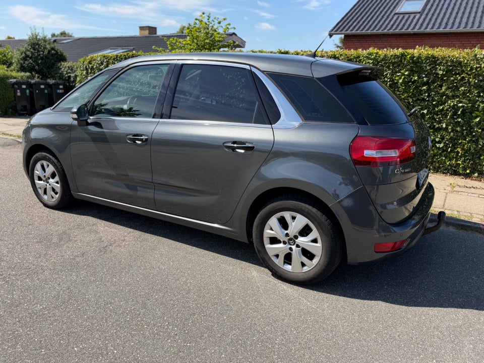 Citroën C4 Picasso 1,6 BlueHDi 120 Seduction EAT6 5d