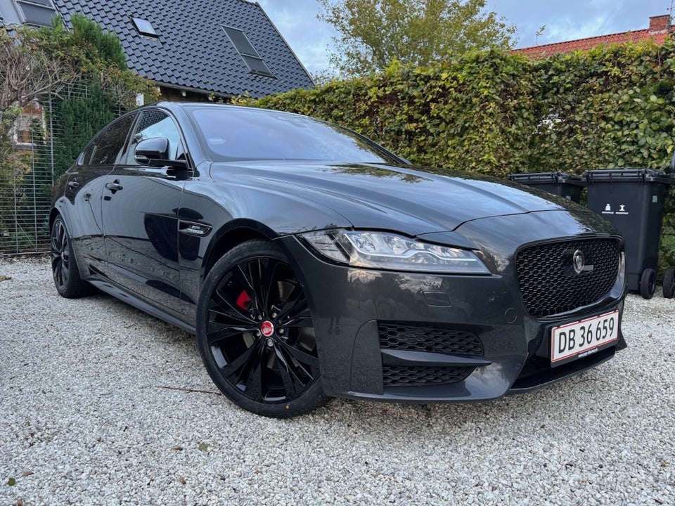 Jaguar XF 3,0 D300 R-Sport aut. 4d