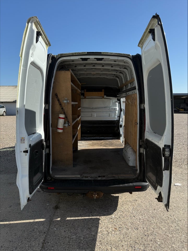 Renault Trafic T29 1,6 dCi 125 L2H2