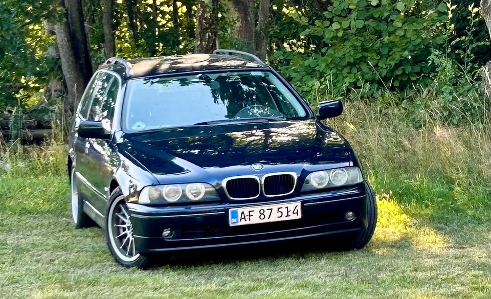 BMW 525i 2,5 Touring 5d