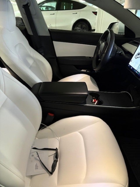 Tesla Model 3 Performance AWD 4d