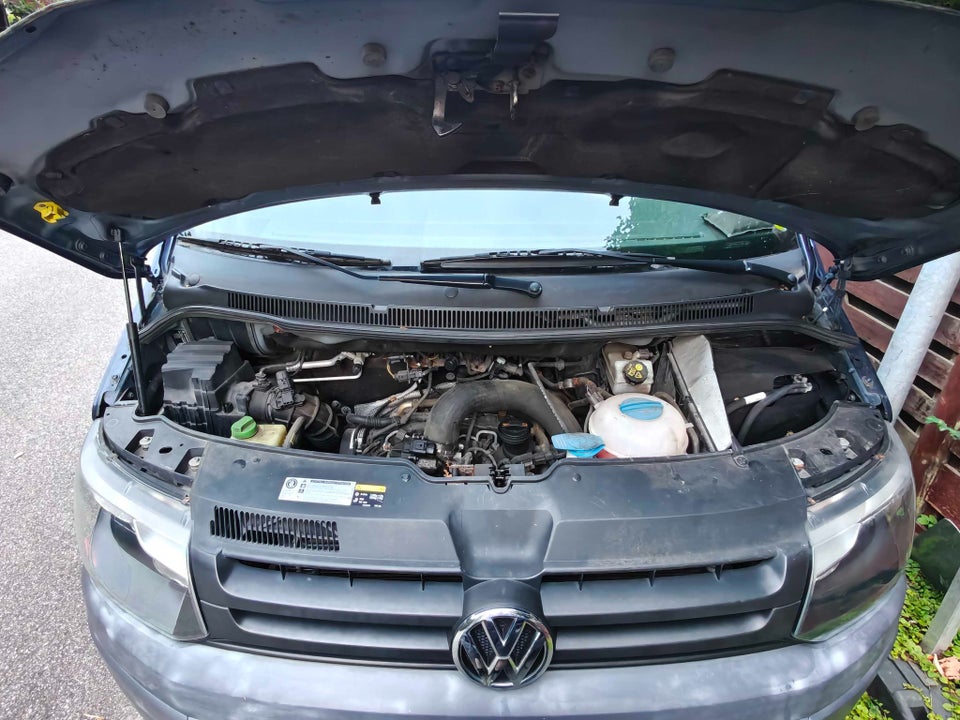 VW Transporter 2,0 TDi 114 Kassevogn kort BMT 5d