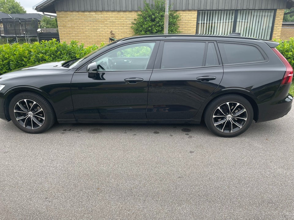 Volvo V60 2,0 D4 190 Momentum aut. 5d