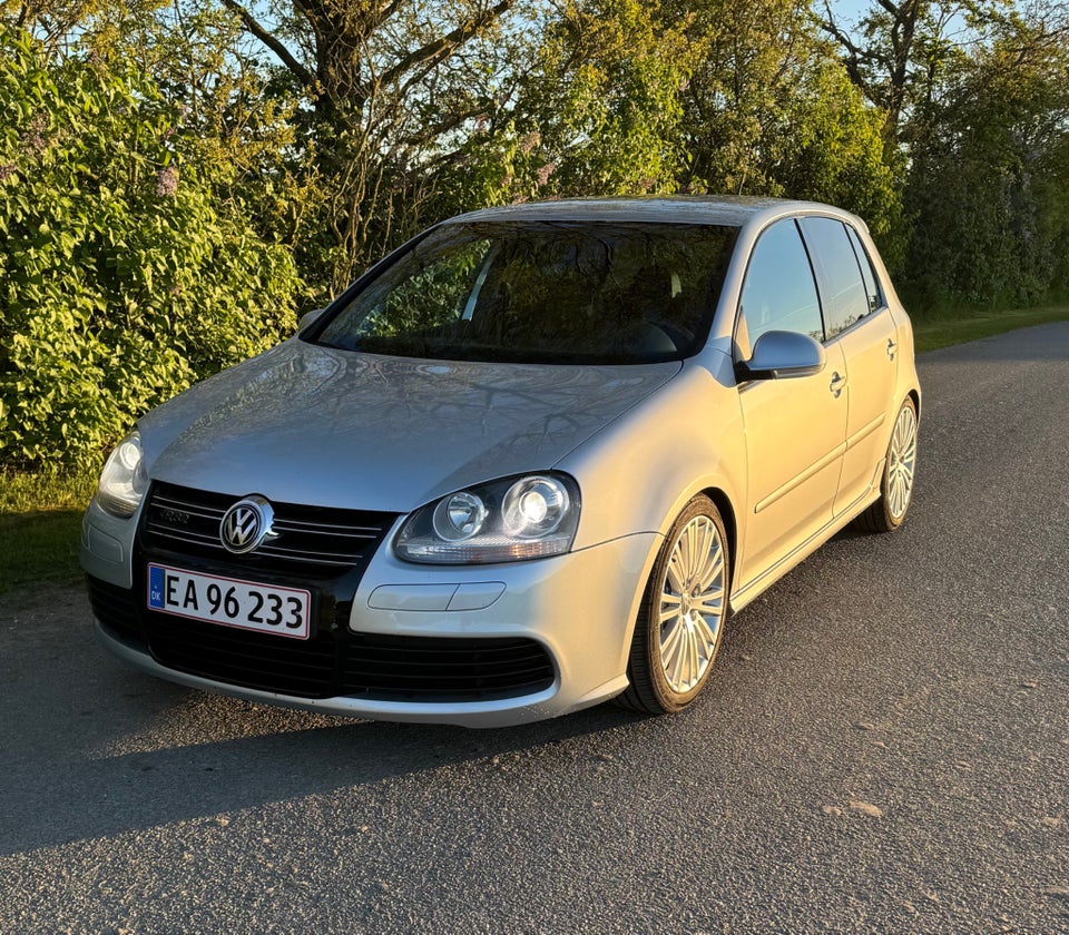 VW Golf V 3,2 R32 DSG 4Motion 5d