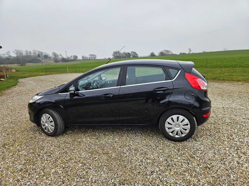 Ford Fiesta 1,0 SCTi 100 Titanium 5d