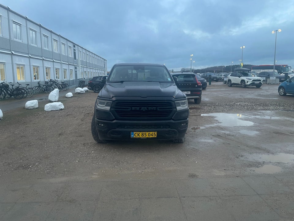 Dodge RAM 1500 5,7 eTorque Laramie Crew Cab 4x4 4d