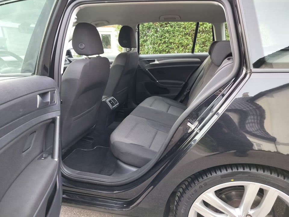 VW Golf VII 1,4 TSi 125 Comfortline BMT 5d