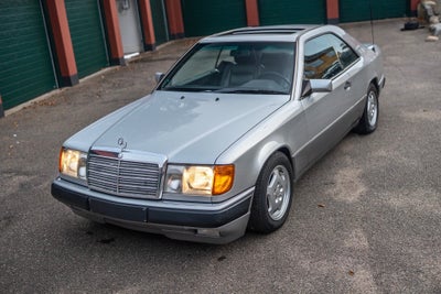 Mercedes 300 CE 3,0 Coupé aut. 2d