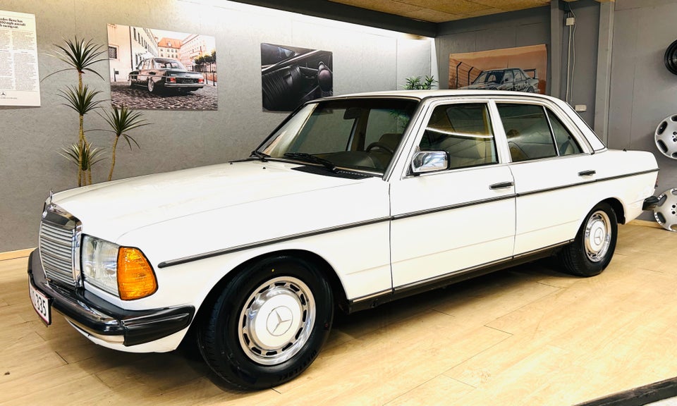 Mercedes 230 E 2,3 aut. 4d