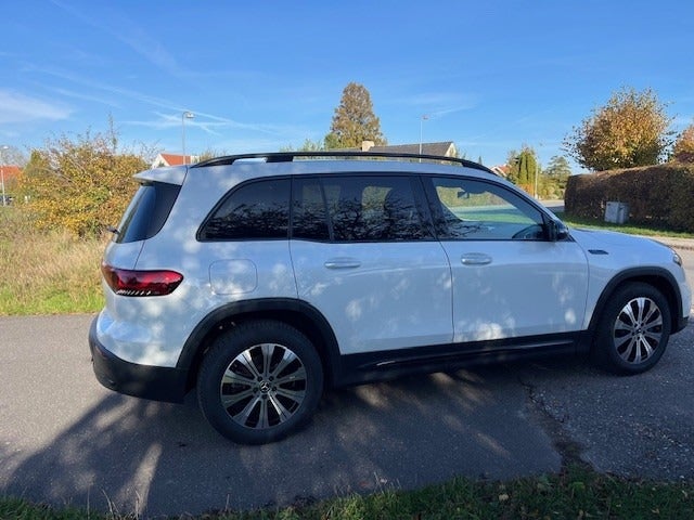 Mercedes EQB250 Progressive 5d