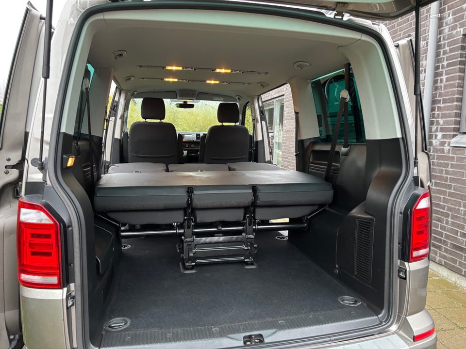 VW Caravelle 2,0 TDi 150 Comfortline DSG kort