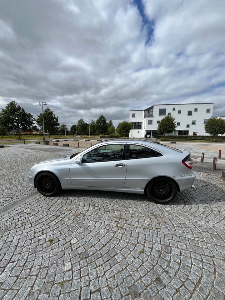 Mercedes C180 1,8 Kompressor Sportscoupé 3d