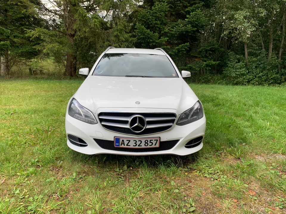 Mercedes E200 2,2 CDi Avantgarde stc. aut. 5d