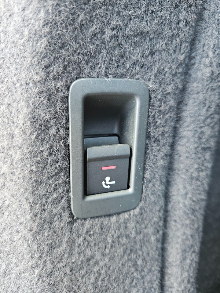 Audi A4 40 TFSi Prestige plus Avant S-tr. 5d