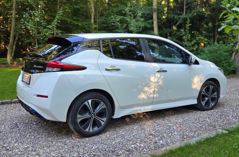Nissan Leaf 62 e+ Acenta 5d