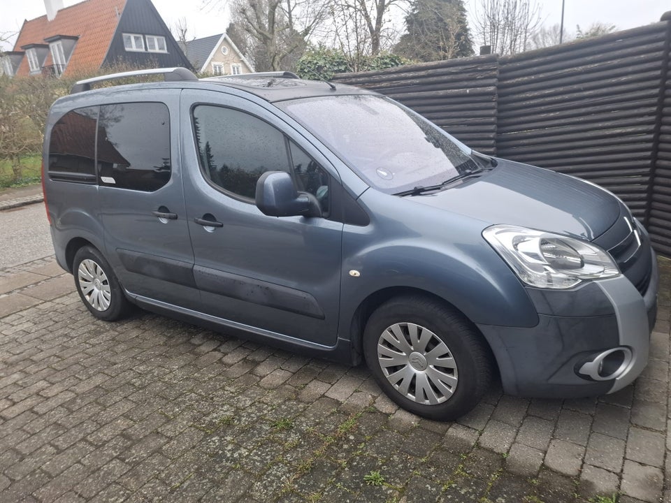 Citroën Berlingo 1,6 HDi 110 XTR Modutop 5d