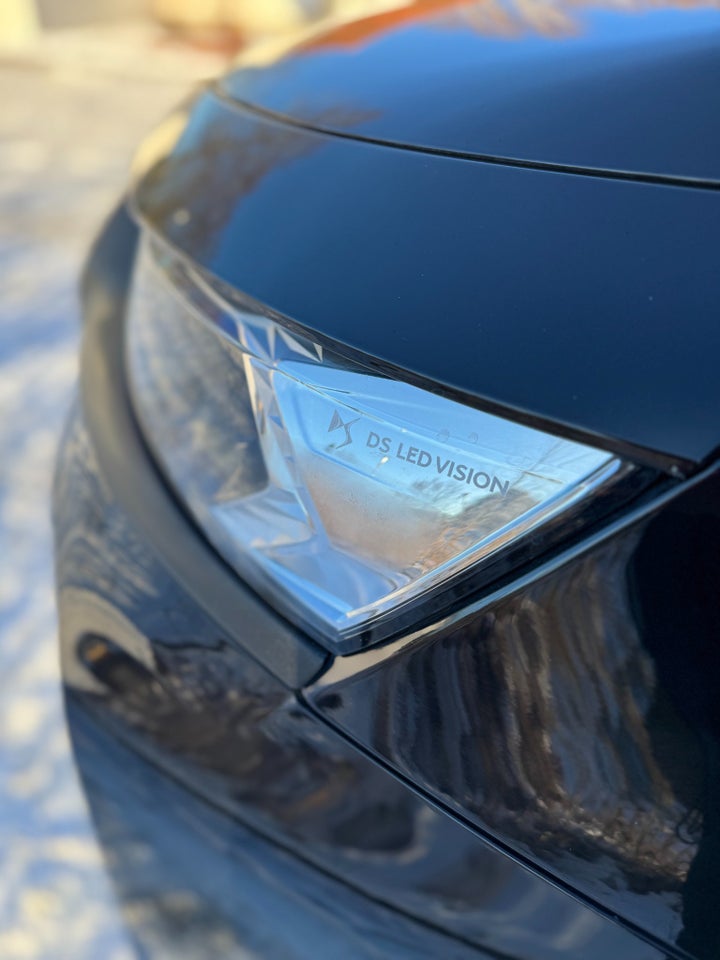 DS DS 7 CrossBack 1,5 BlueHDi 130 Performance Line 5d