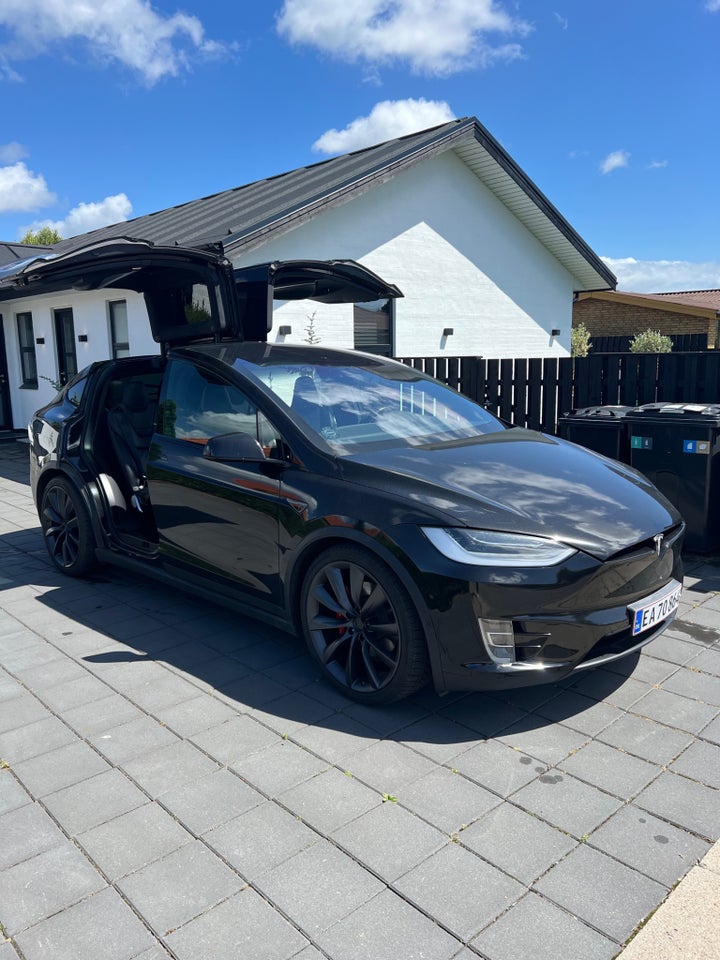 Tesla Model X P90D Ludicrous Founders Edition 5d