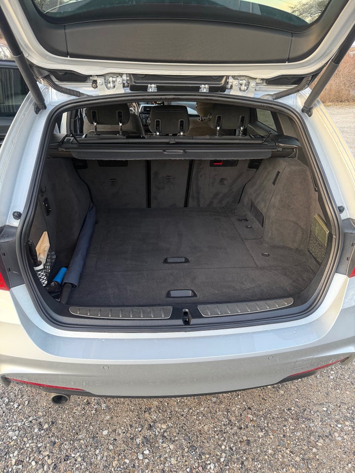 BMW 320d 2,0 Touring M-Sport xDrive 5d