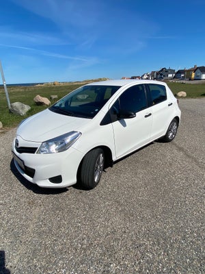 Toyota Yaris 1,0 VVT-i T2 5d