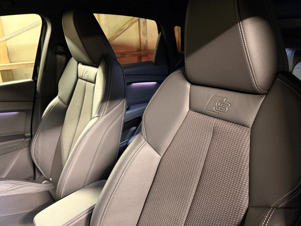 Audi Q4 e-tron 40 S-line Sportback 5d