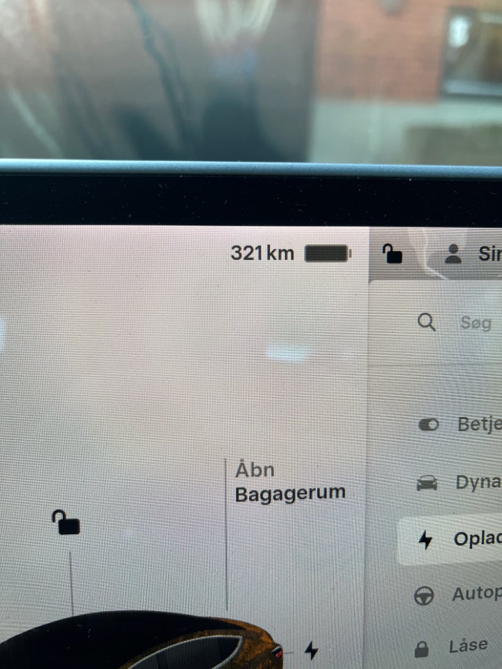 Tesla Model 3 Standard Range+ RWD 4d