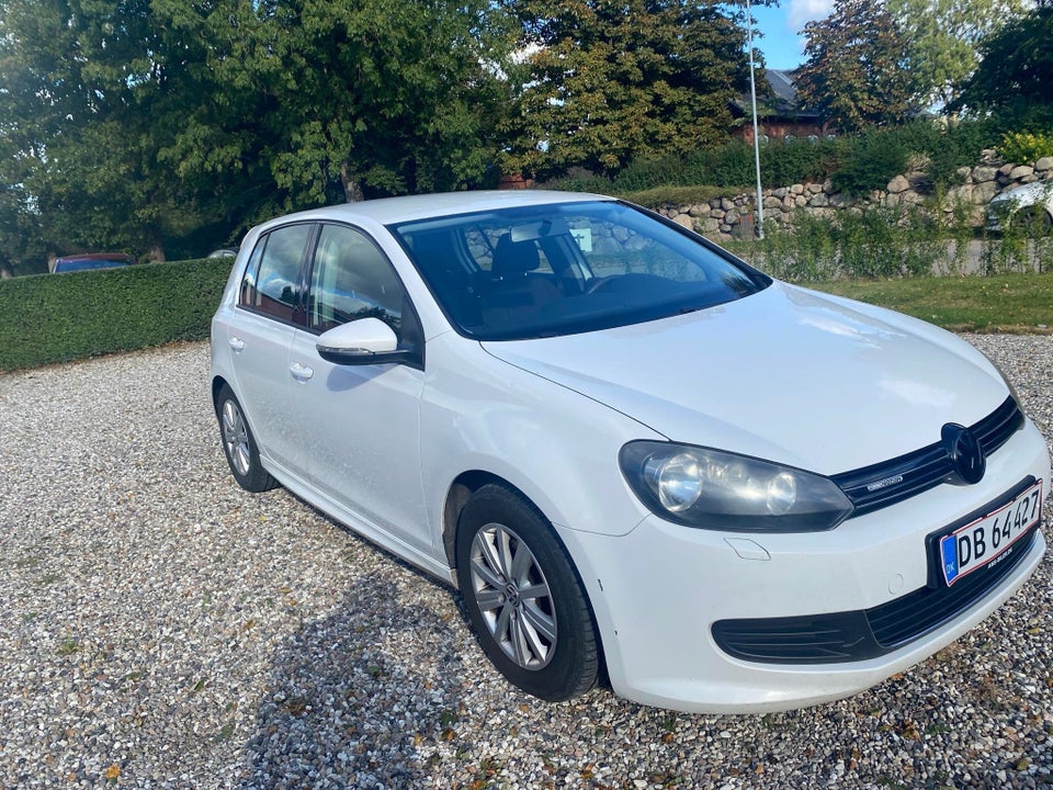 VW Golf VI 1,6 TDi 105 BlueMotion 5d