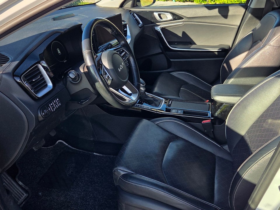 Kia Ceed 1,6 PHEV Upgrade SW DCT 5d