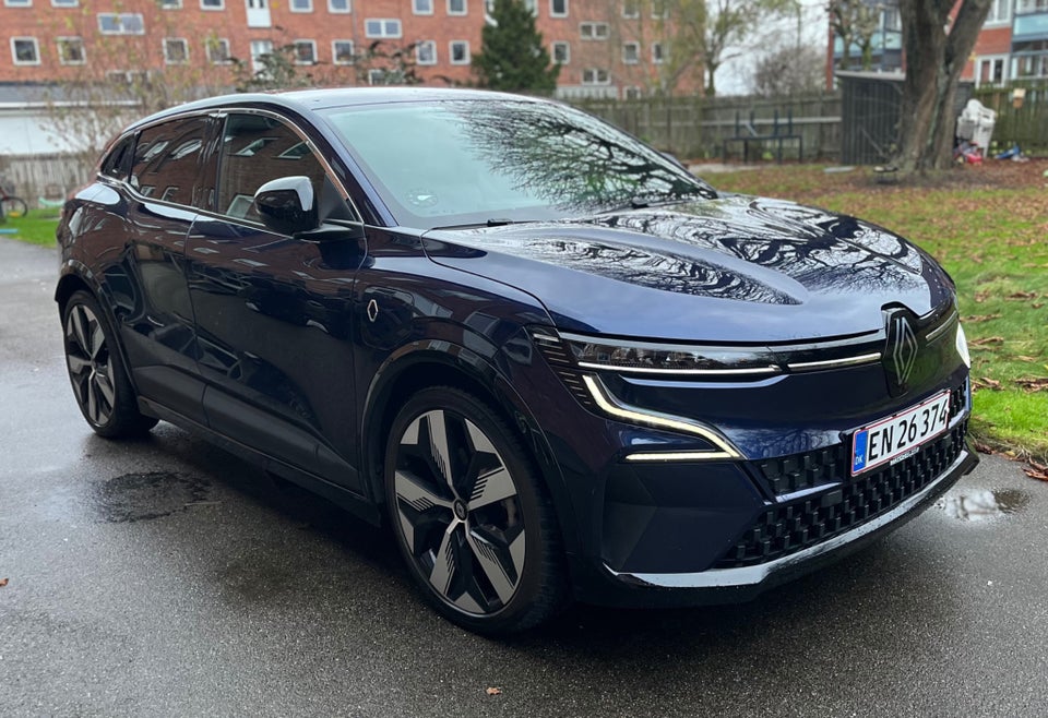 Renault Megane E-Tech 60 Techno 5d