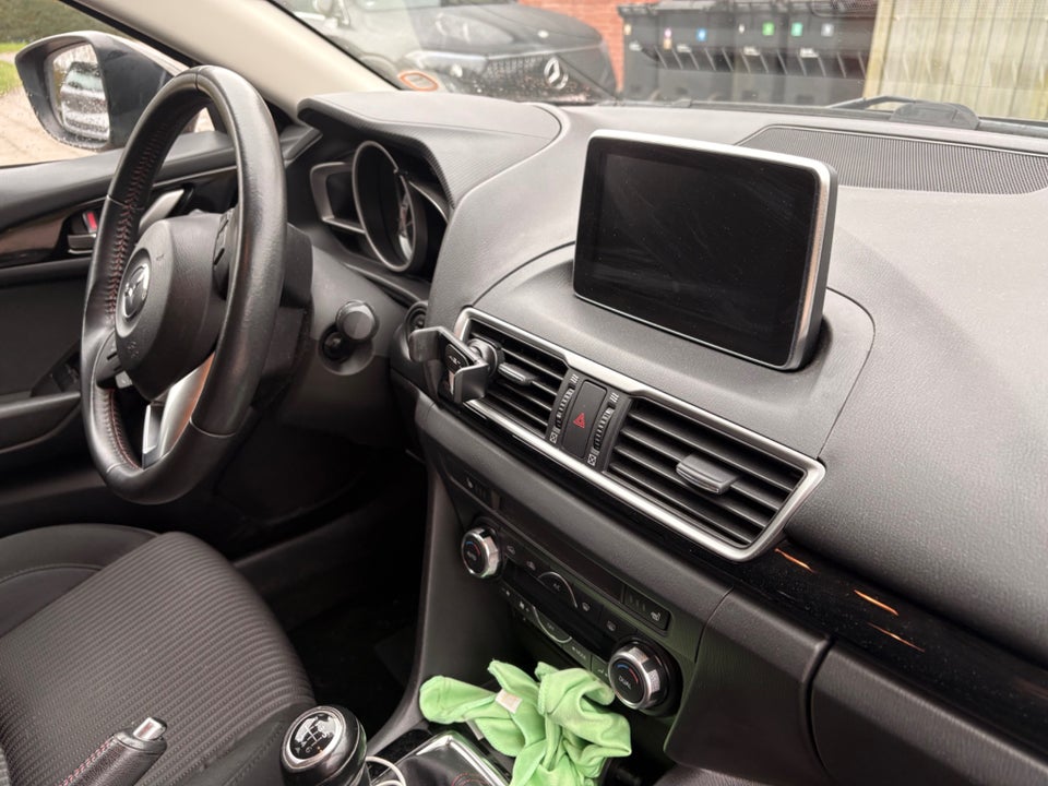 Mazda 3 2,0 SkyActiv-G 120 Vision 5d