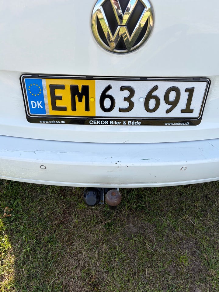 VW Touran 1,6 TDi 105 Comfortline BMT Van 5d