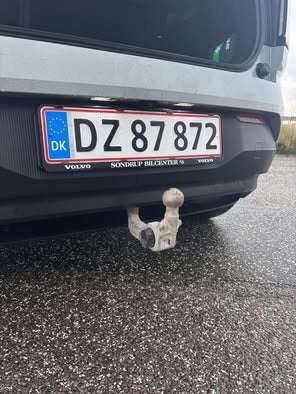 Volvo EX30 Extended Range Plus 5d