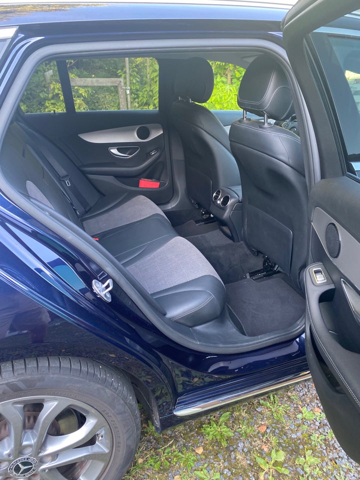 Mercedes C180 1,6 Avantgarde aut. 4d