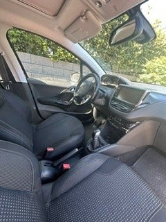 Peugeot 208 1,6 BlueHDi 100 Allure Sky 5d