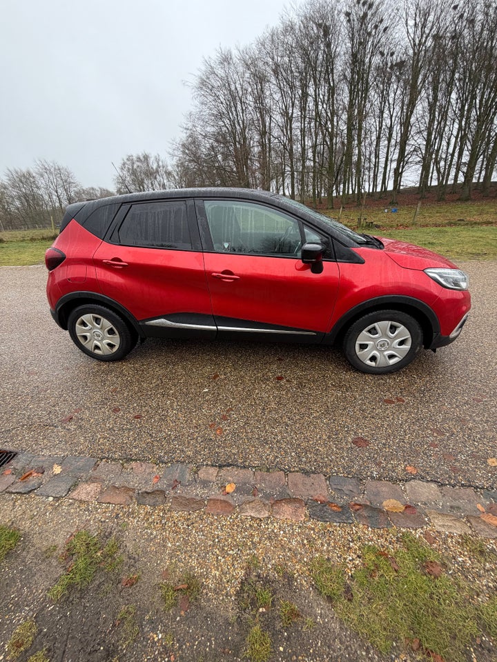 Renault Captur 0,9 TCe 90 Intens 5d