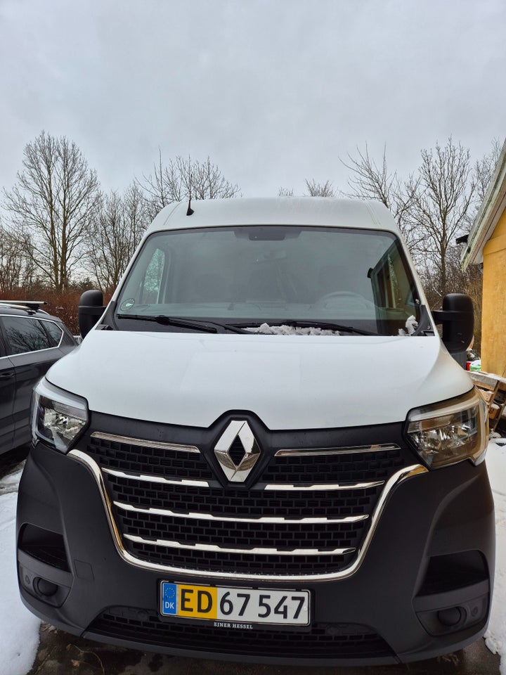 Renault Master IV T33 2,3 dCi 150 L2H2 Kassevogn