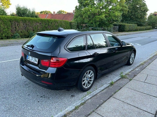 BMW 320d 2,0 Touring 5d