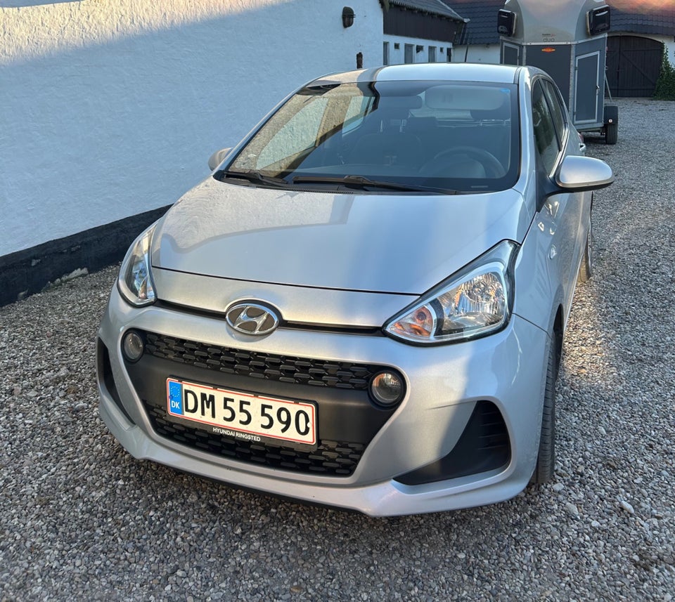 Hyundai i10 1,0 Touch 5d