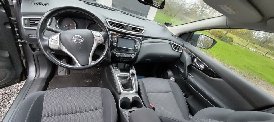 Nissan Qashqai 1,5 dCi 110 Acenta Connect 5d